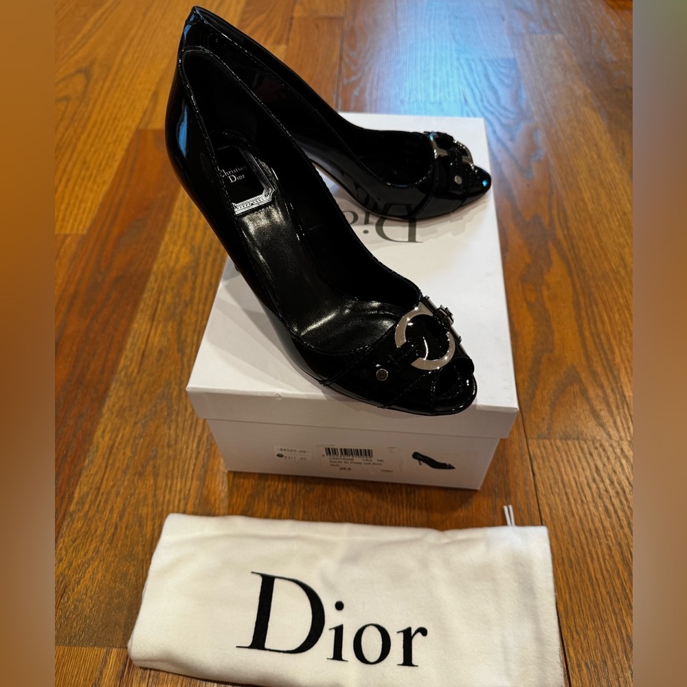 Dior Patent Leather Peep Toe heel